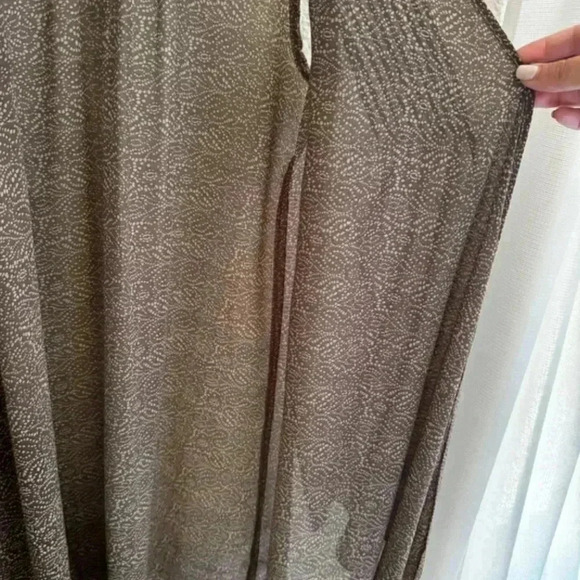 CAbi Printed Cardigan Vest - Picture 7 of 9